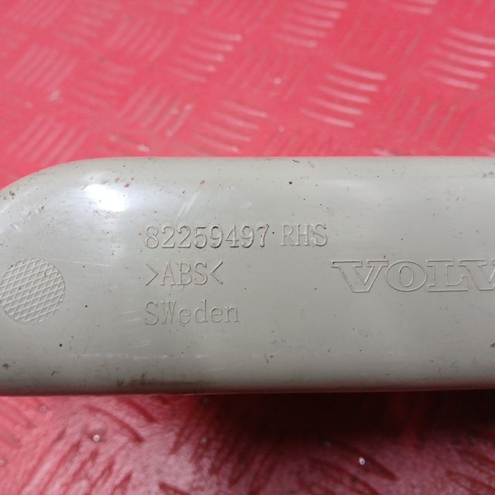 82259497 VOLVO Бардачок, № XF453307, фото 6
