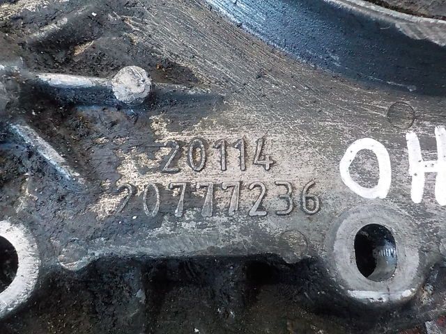 7421054681 RENAULT Крышка двигателя, № XF231623, фото 4