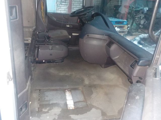RENAULT Кабина, № XF35654, фото 11