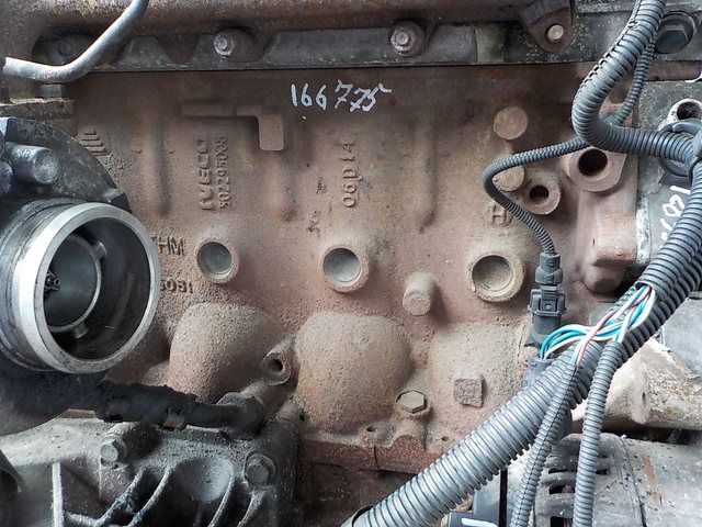 504110623 IVECO Блок двигателя, № XF166775, фото 1