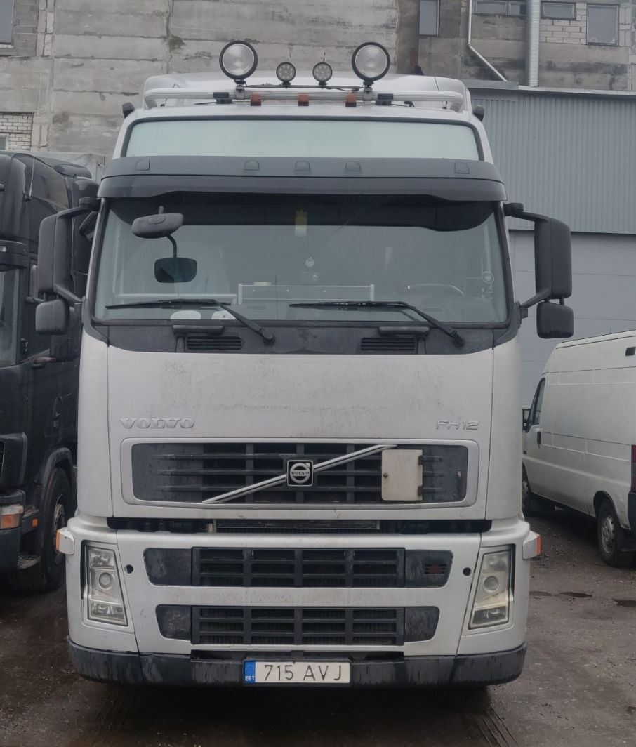 Volvo FH 2001-2005, 2002 года, автомобиль в разборе