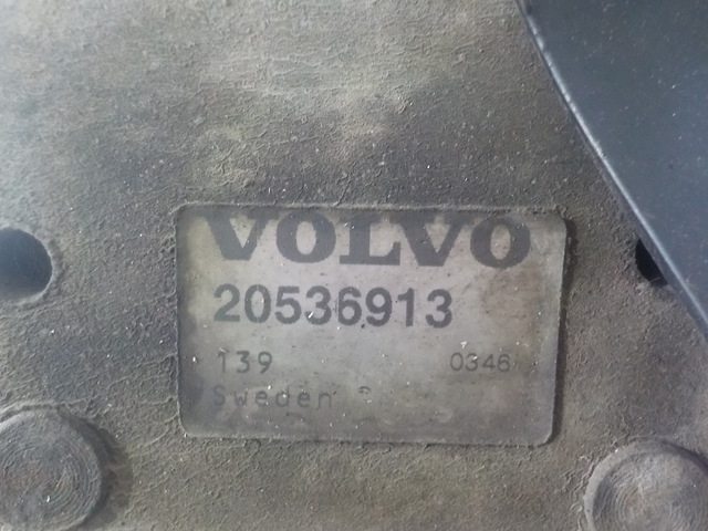 20536913 VOLVO Радиатор основной, № XF231448, фото 3